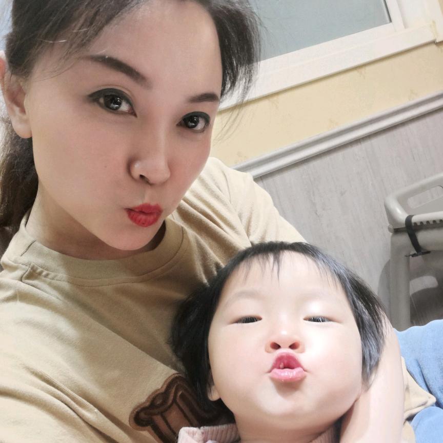 笑嘻嘻😊
