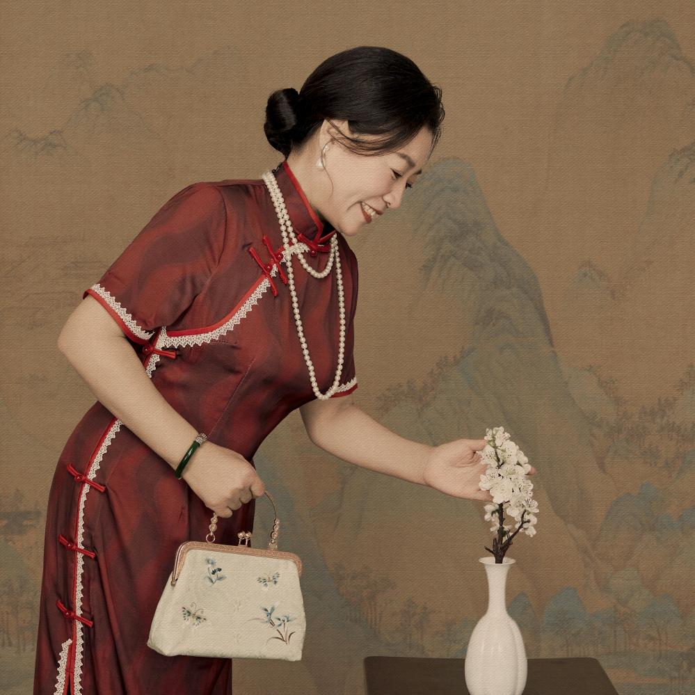 国色天香（注册国家二级心理咨询师）