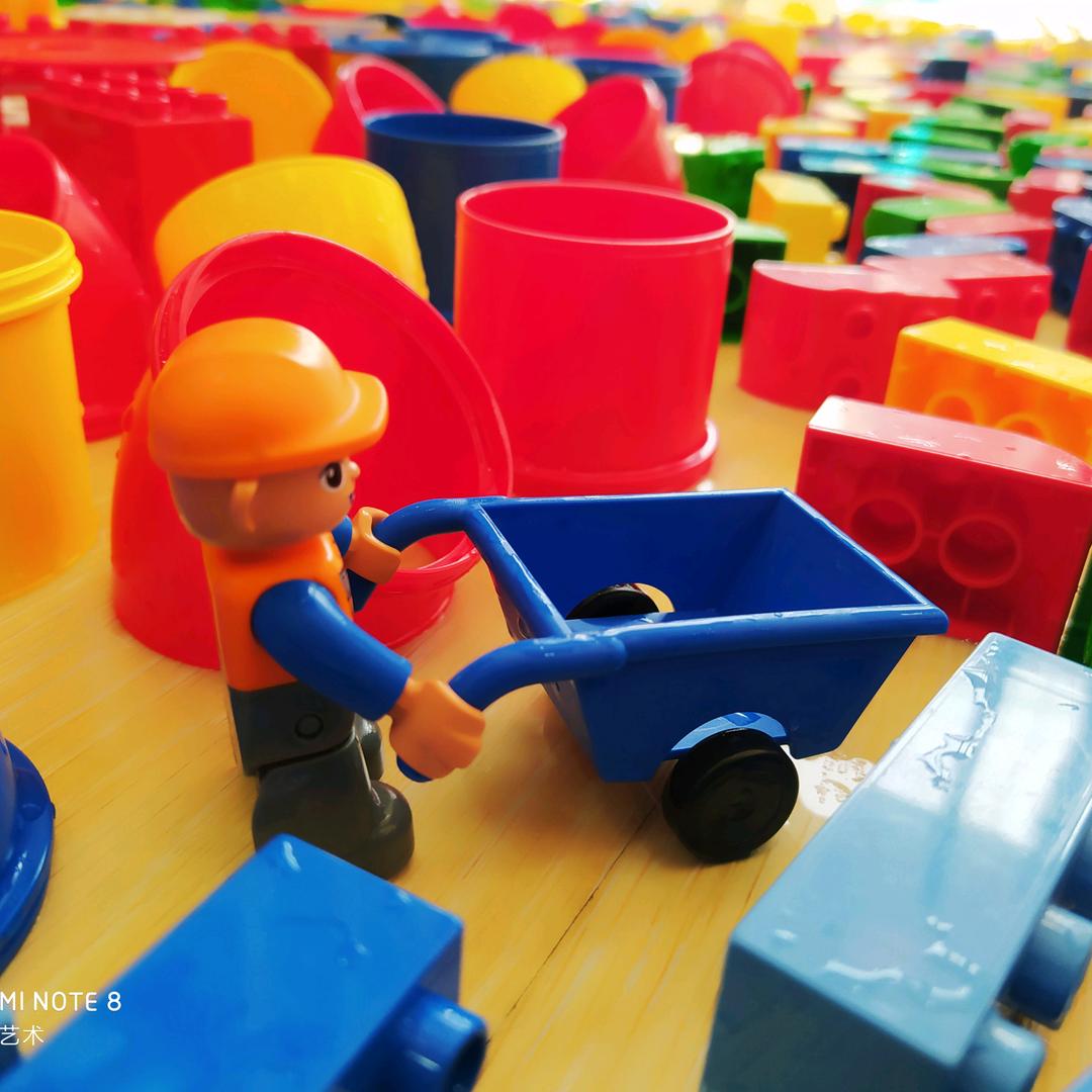 开开心心托管老师🤓