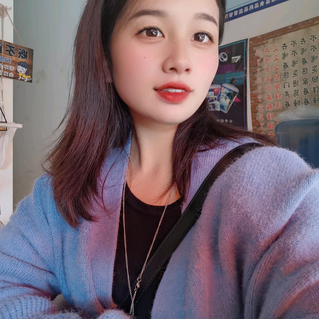 热爱生活的小雪雪