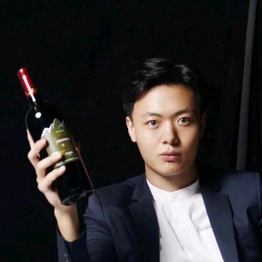 刘木易（宁夏贺干葡萄酒）