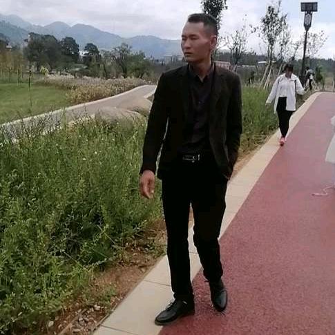 Q维西湾小老乖