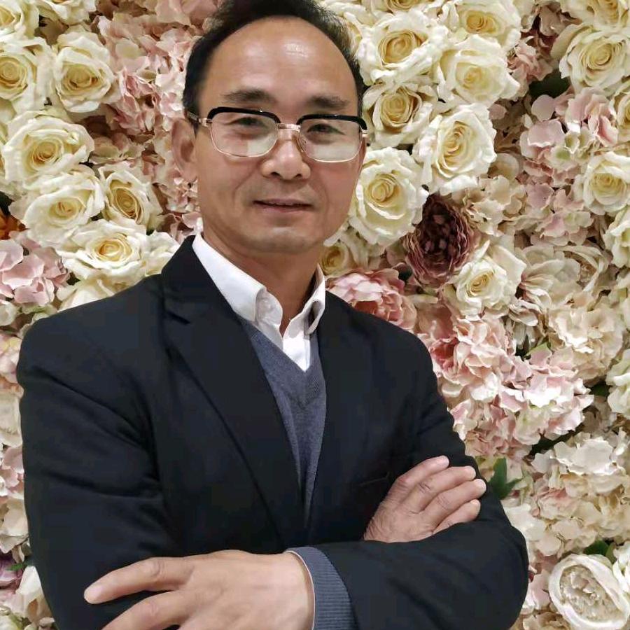 李明