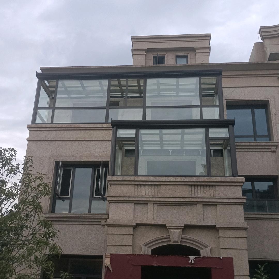 专业吊装大玻璃