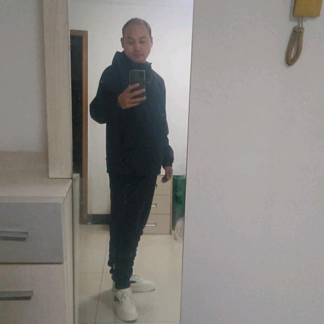 小明同学👉（正能量）