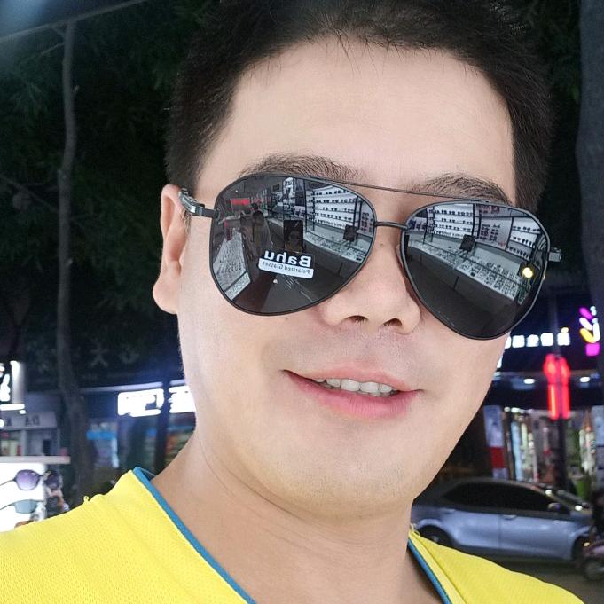 我是来凑数的