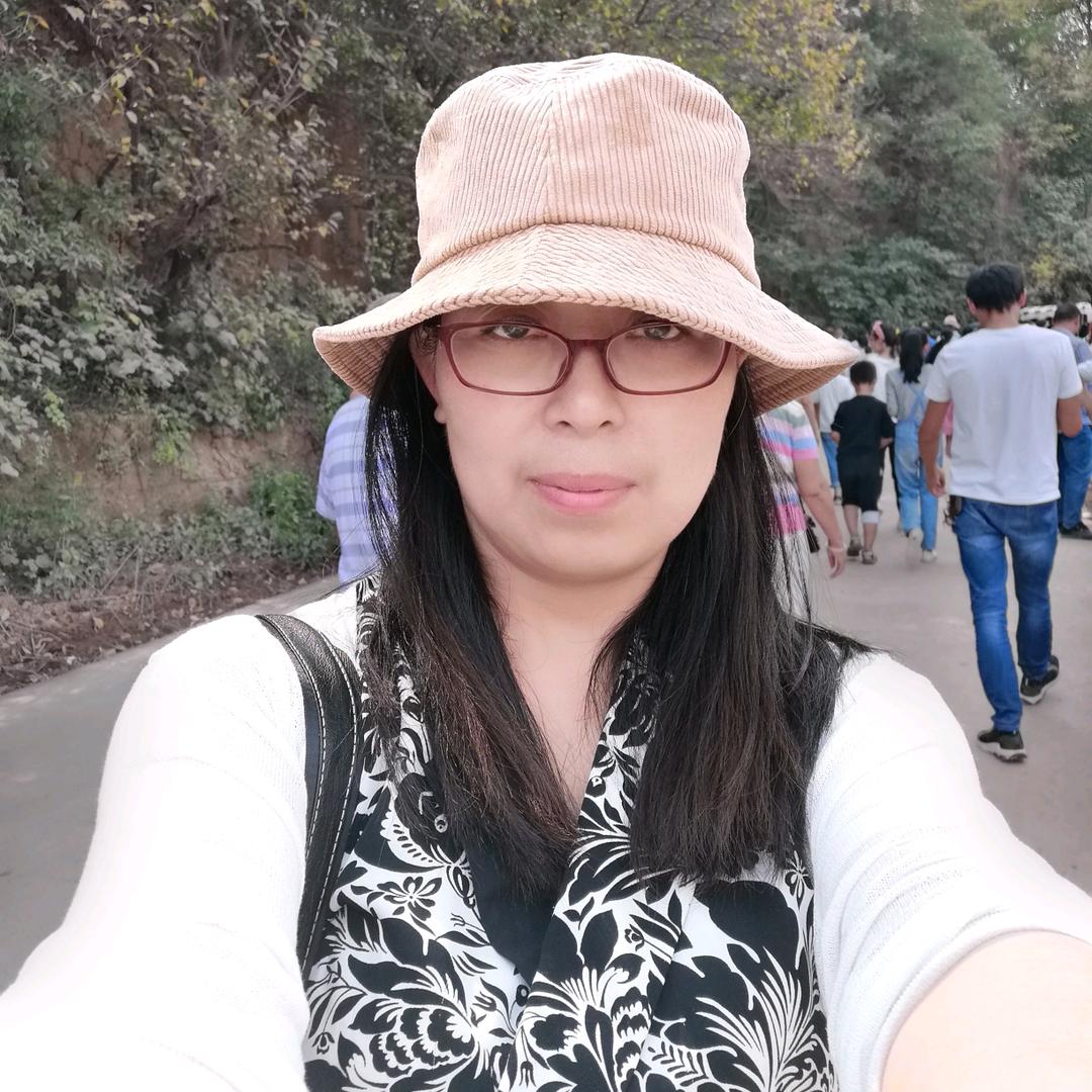 幸运美发（下午3:40）