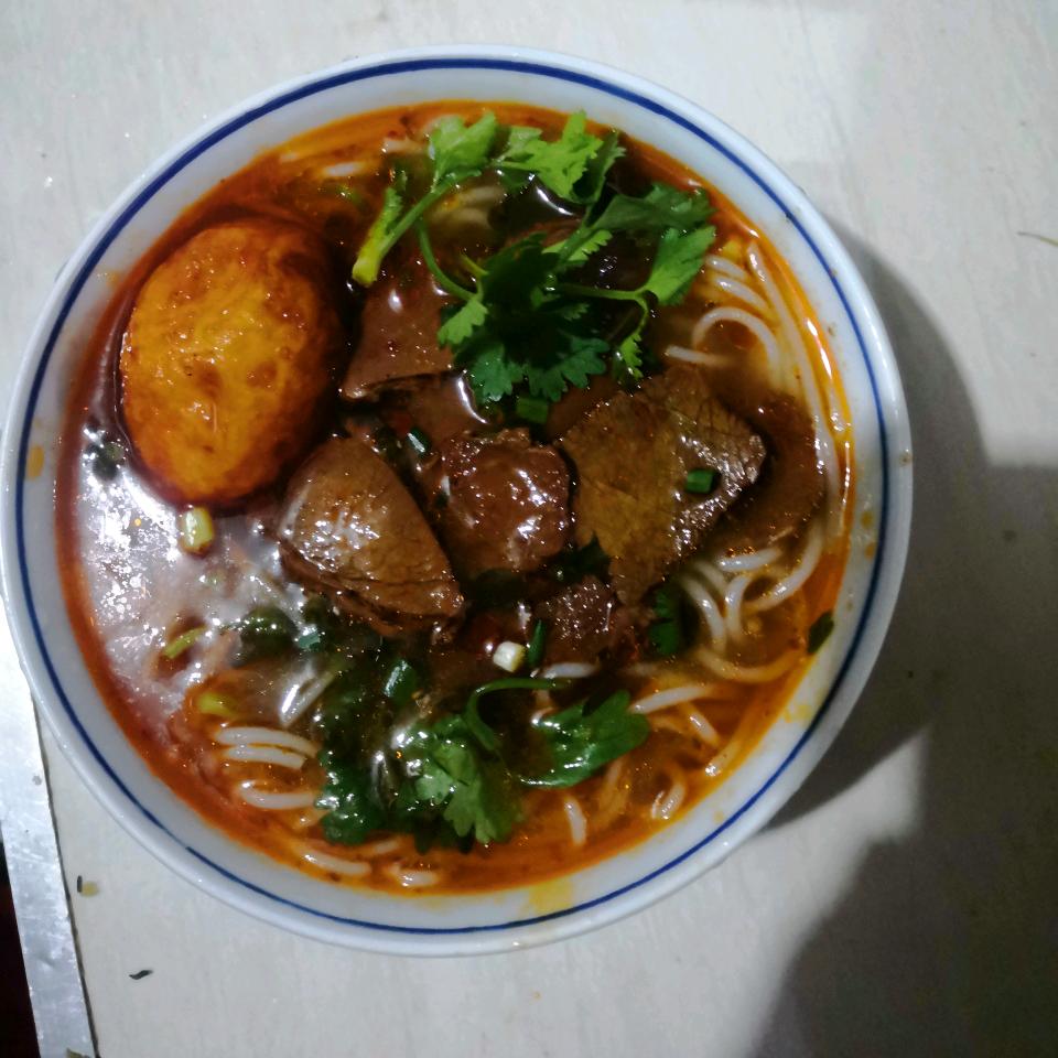 牛肉粉泡老油条