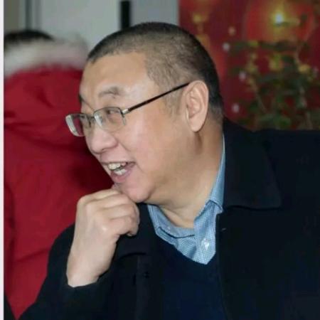 书画篆刻家古泥