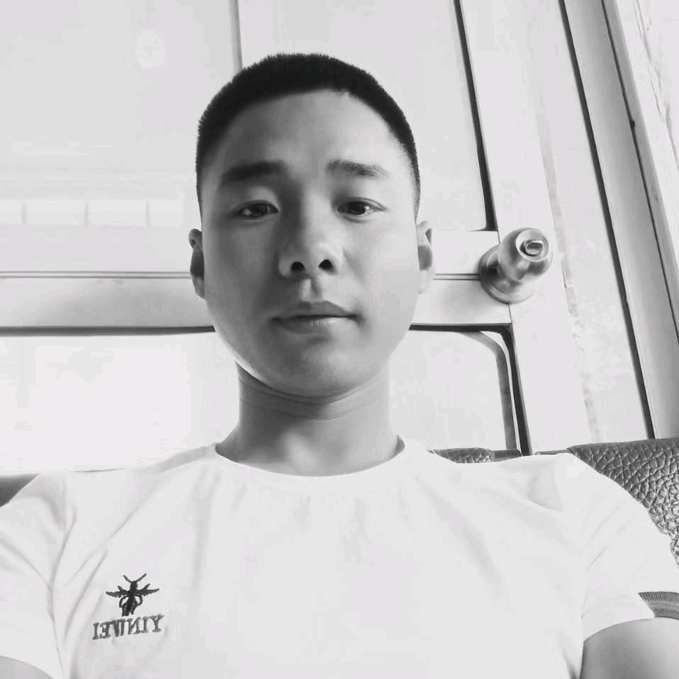 雷哥