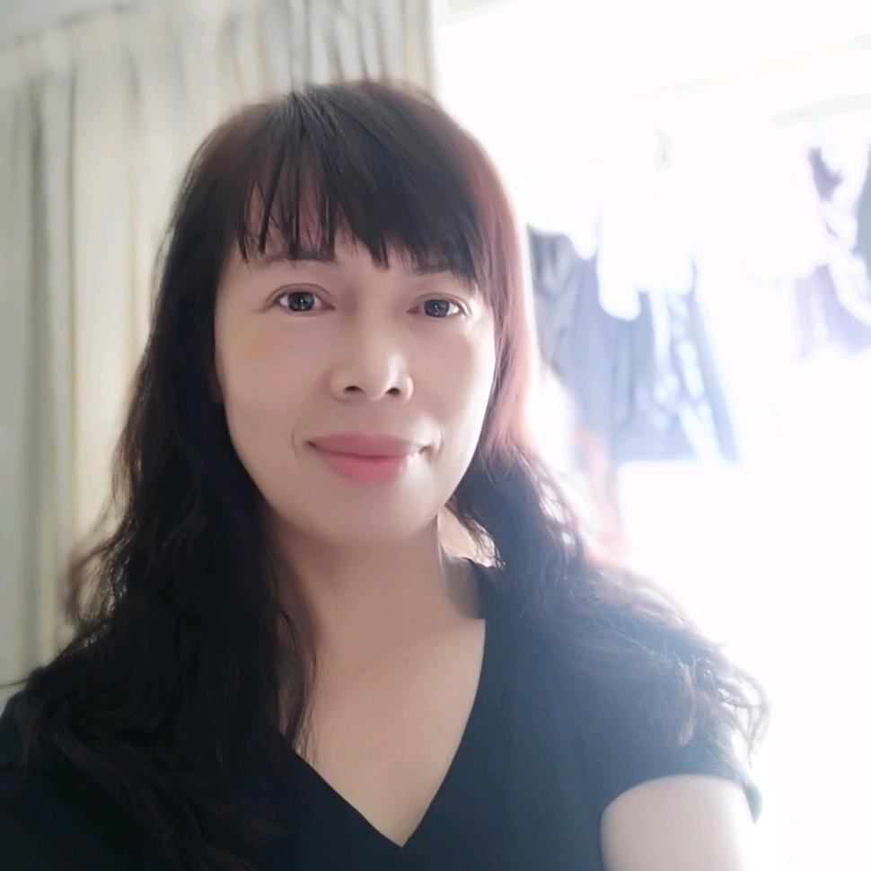 林红