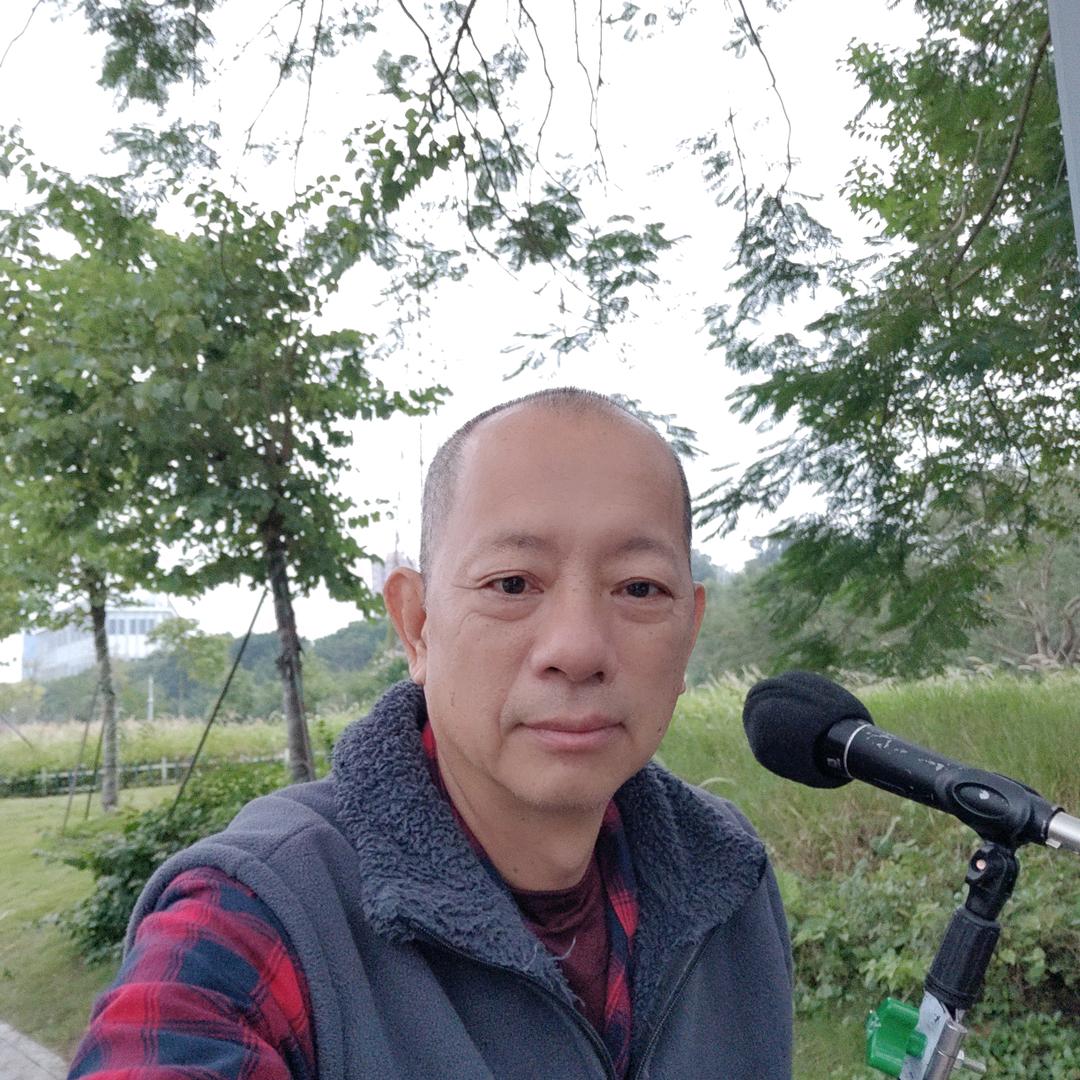 张三丰。一部手机直播。