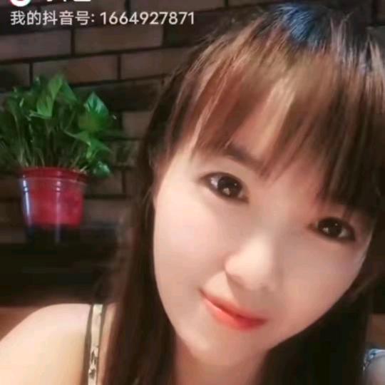 龅牙妹^O^