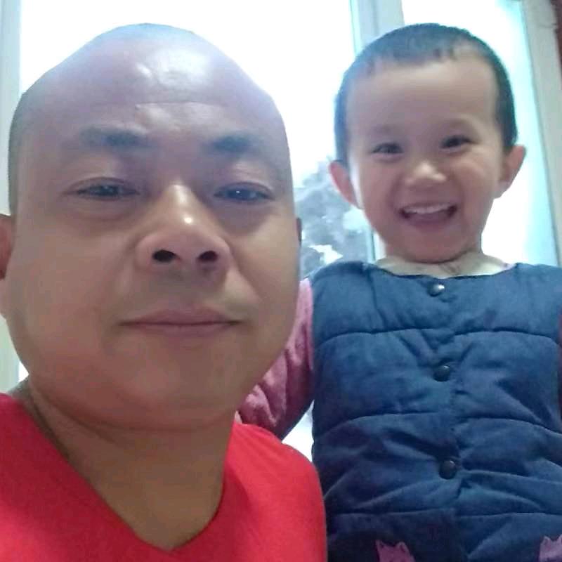 在外拼搏，（老卢）