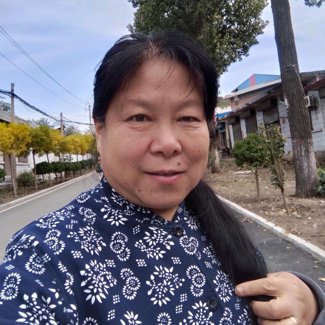 太原市晋源区黄楼村摘杏摘桃找水果姐