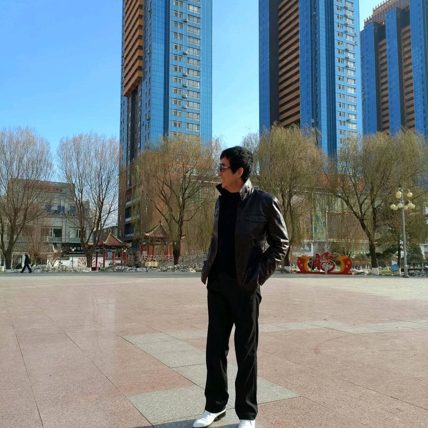 三羊开泰——自信人生二百年，会当水击三千