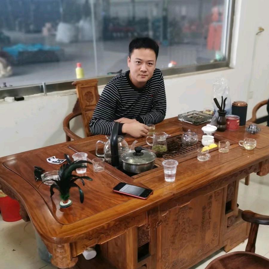 任丘农机配件大世界
