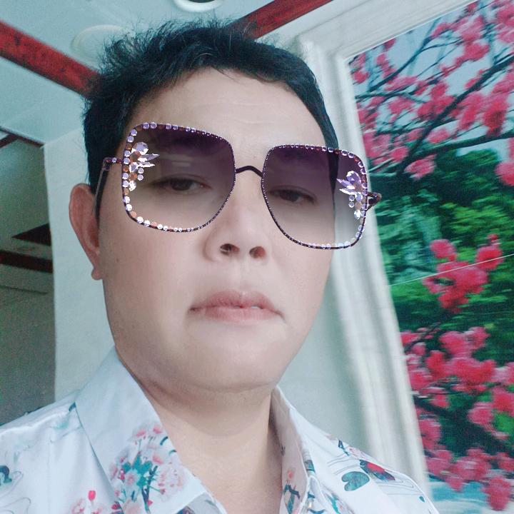 亲戚朋友一生平安