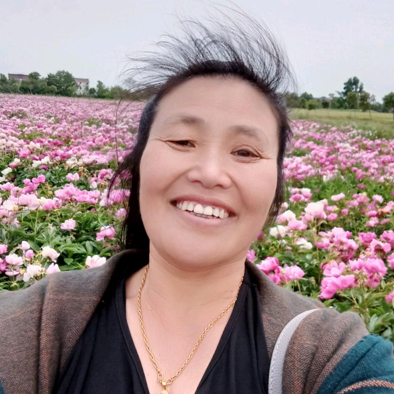 傻妹爱唱歌