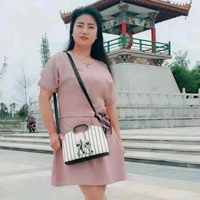 带刺的玫瑰(晚8:10)