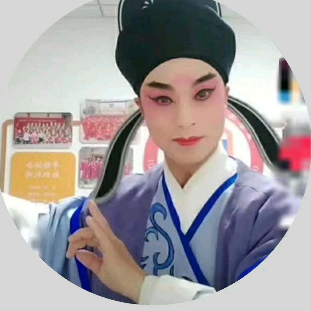 丑男～段小四