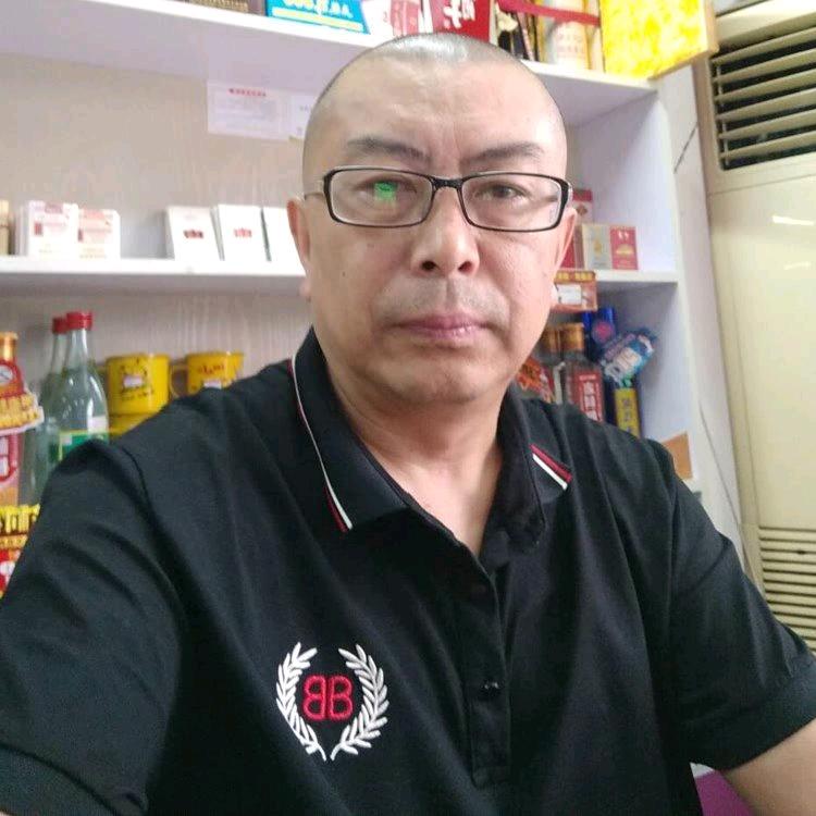 光头建哥烟酒百货