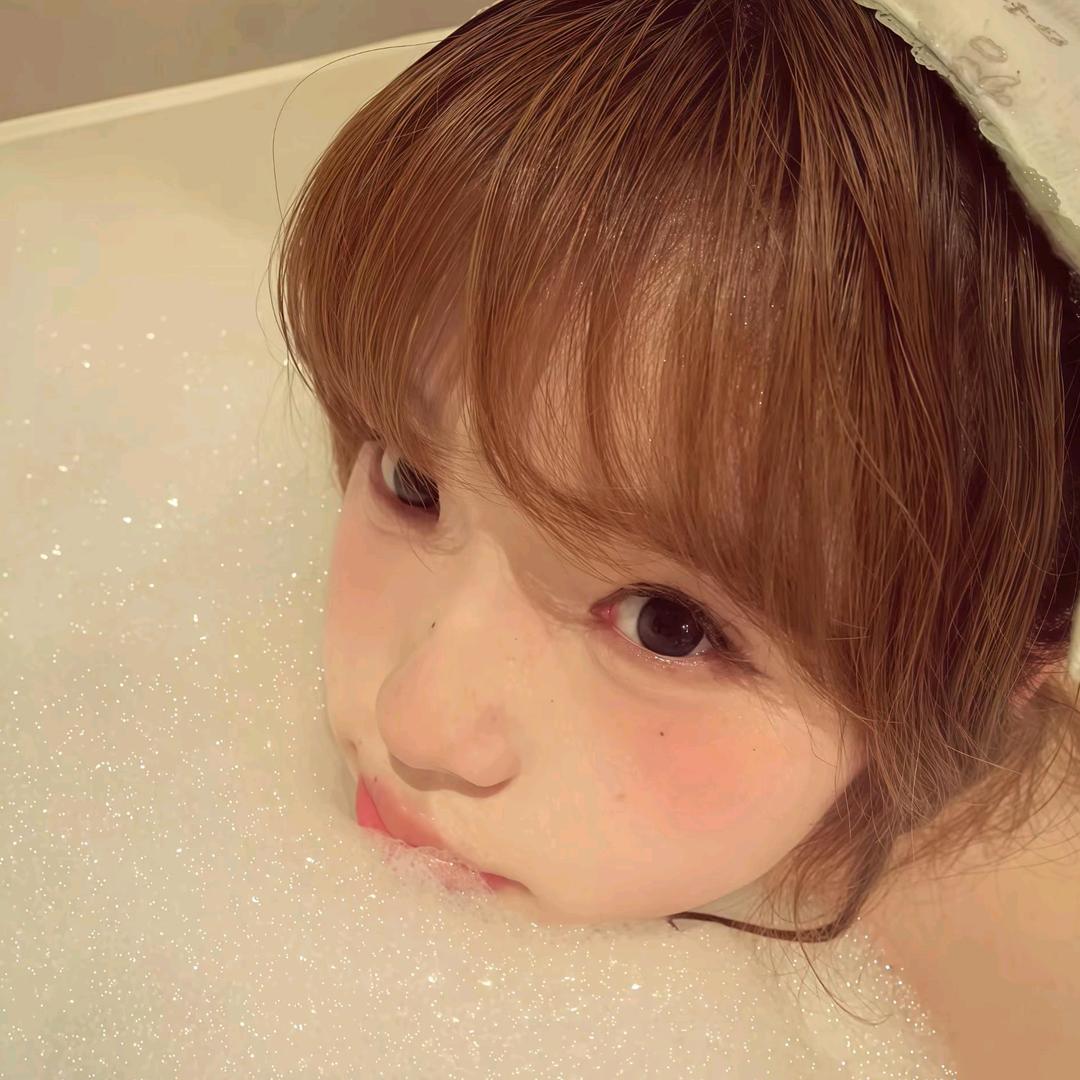 莫邪.