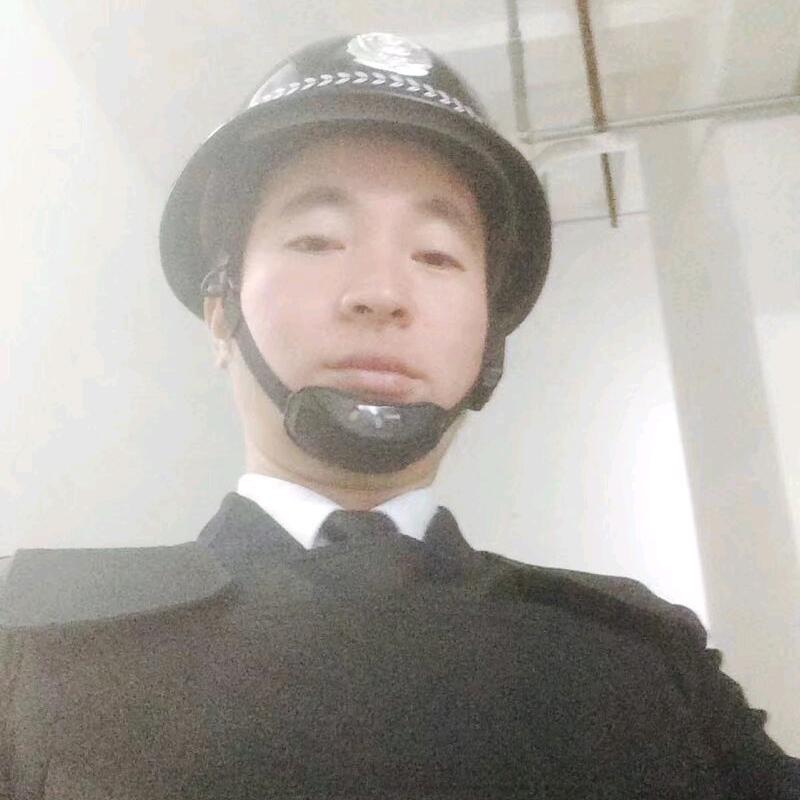风里雨里春风十里我在这等你