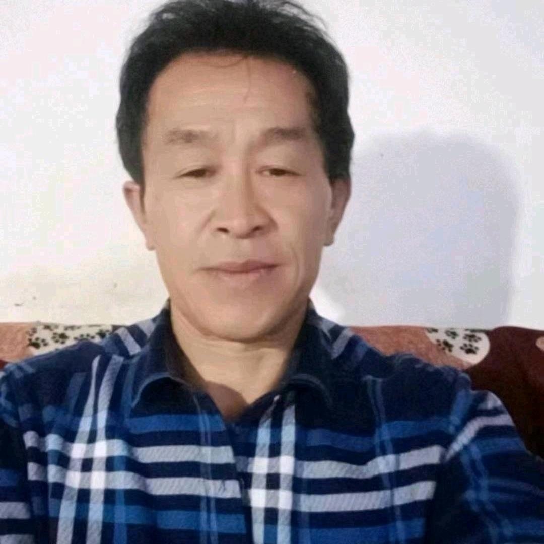 红月亮，