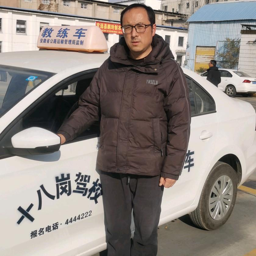 城中驾校朱教练
