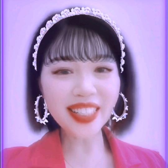 梁姐(下午6点5分开播)