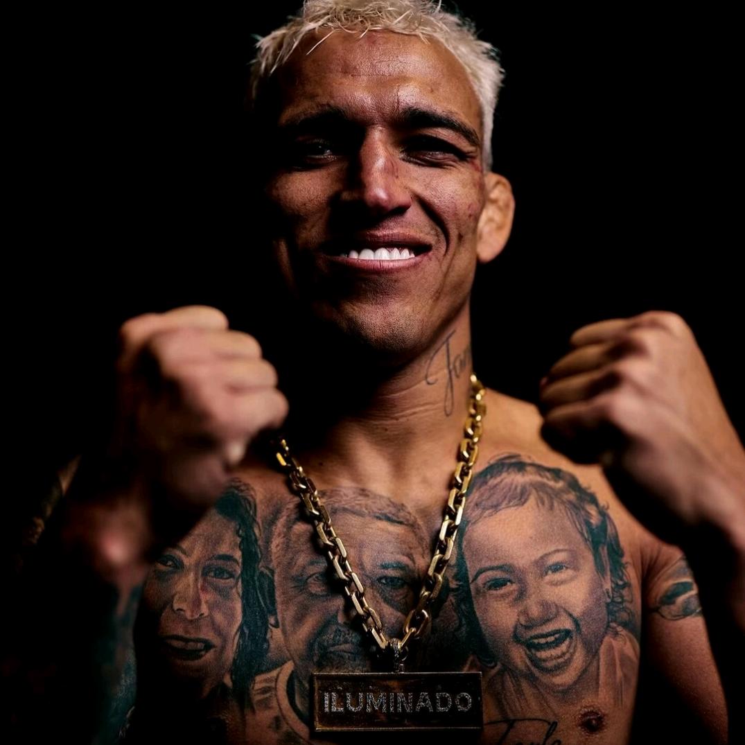 查尔斯.奥利维拉.