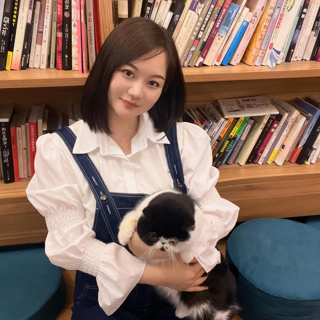 迁安这礼有个老板娘