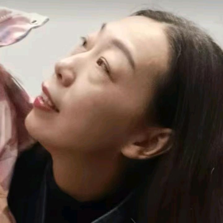 佳莲