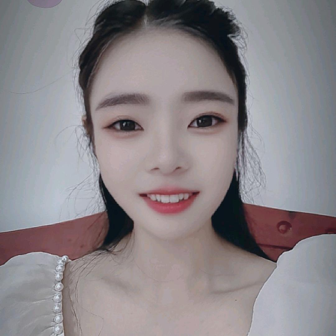 钓鱼打窝妹