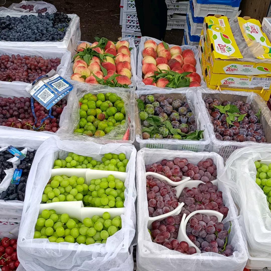 小兵，水果之王好🍓🍓🍓🍓🍓🍉