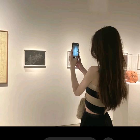玲玲
