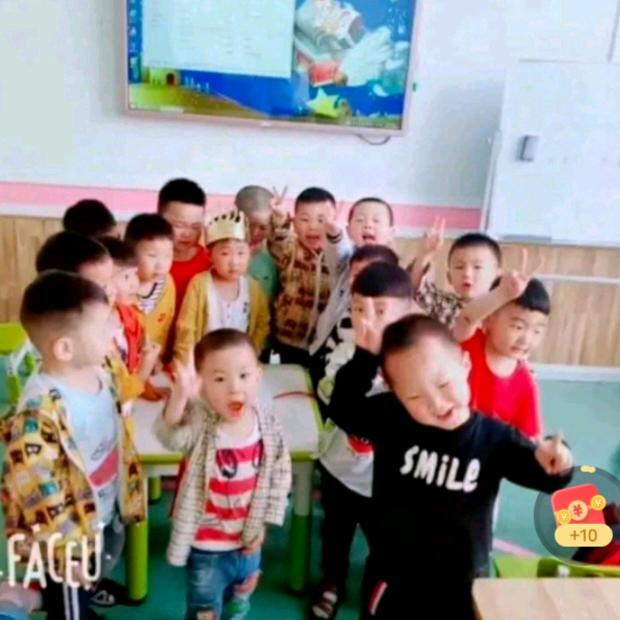 啄木鸟