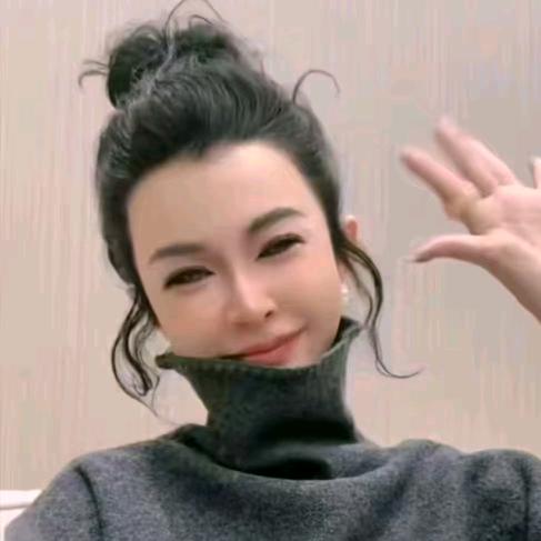 P·exiu 潘依绣(私服穿搭)