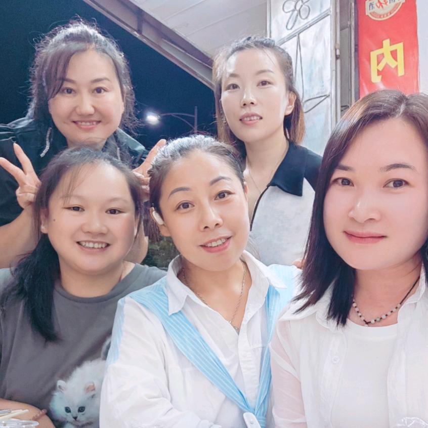 -小红-