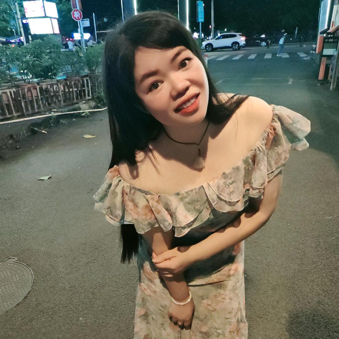 大表姐花花