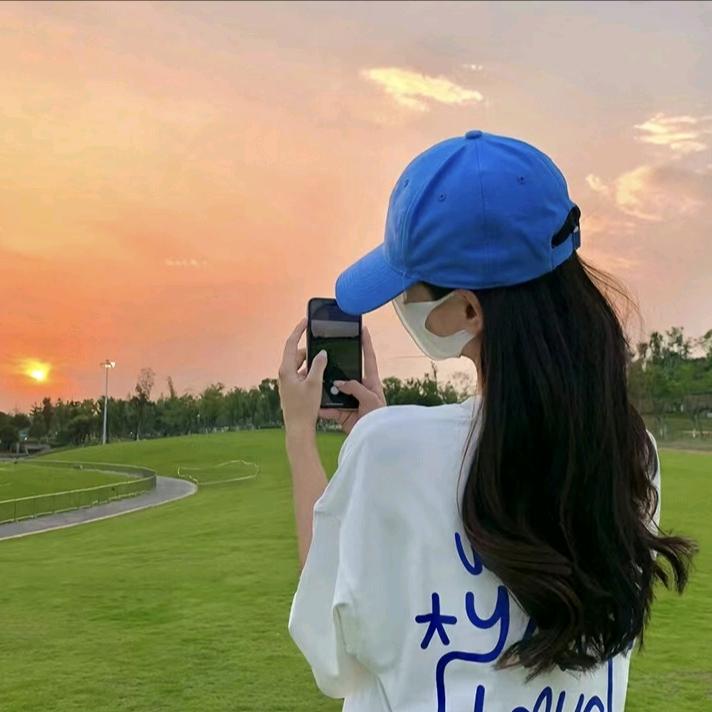 悦己（生而悦己）