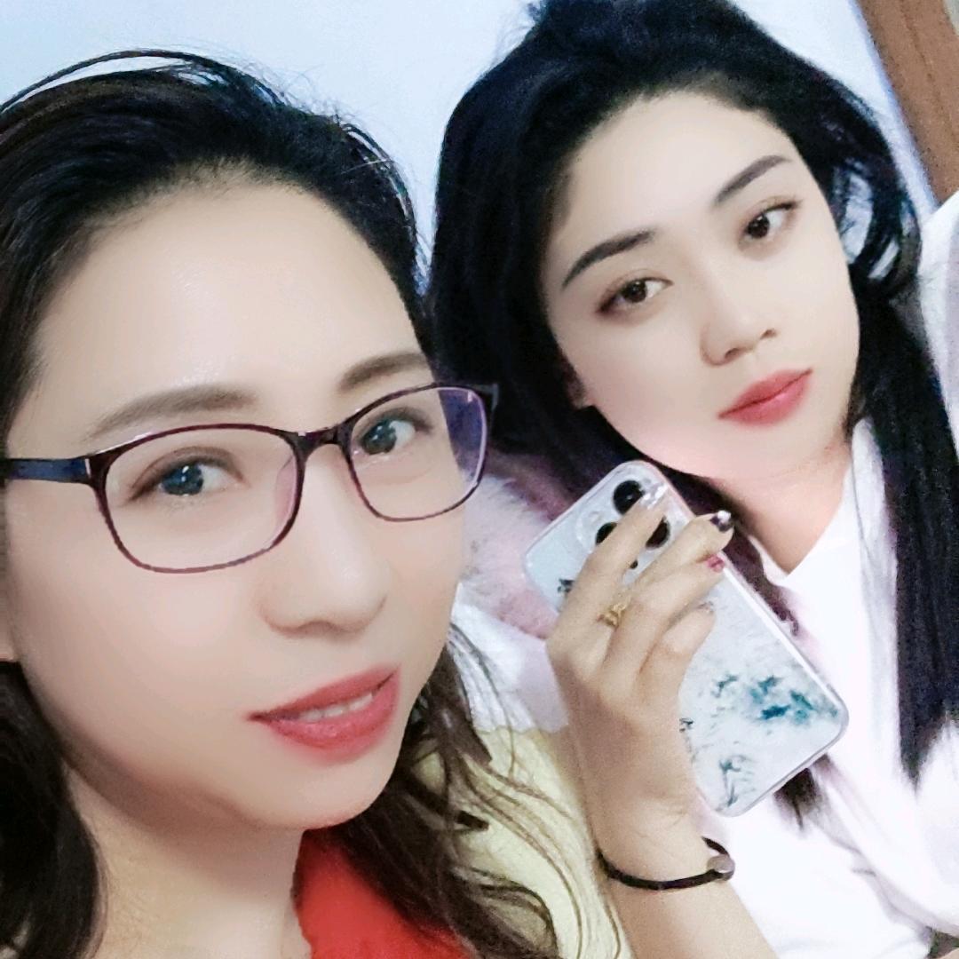 汤原姐妹内衣店