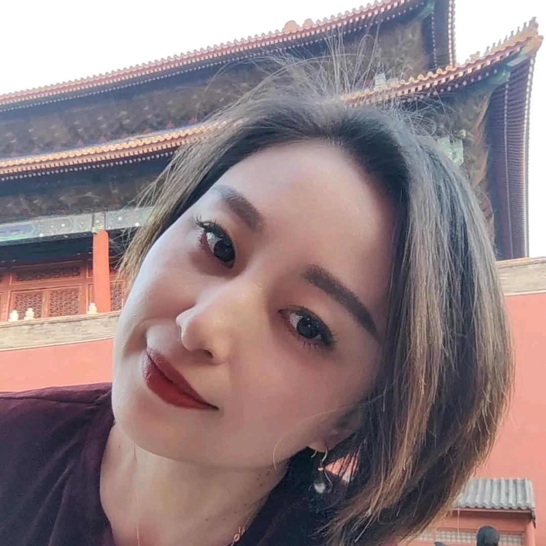 粉红小桃子