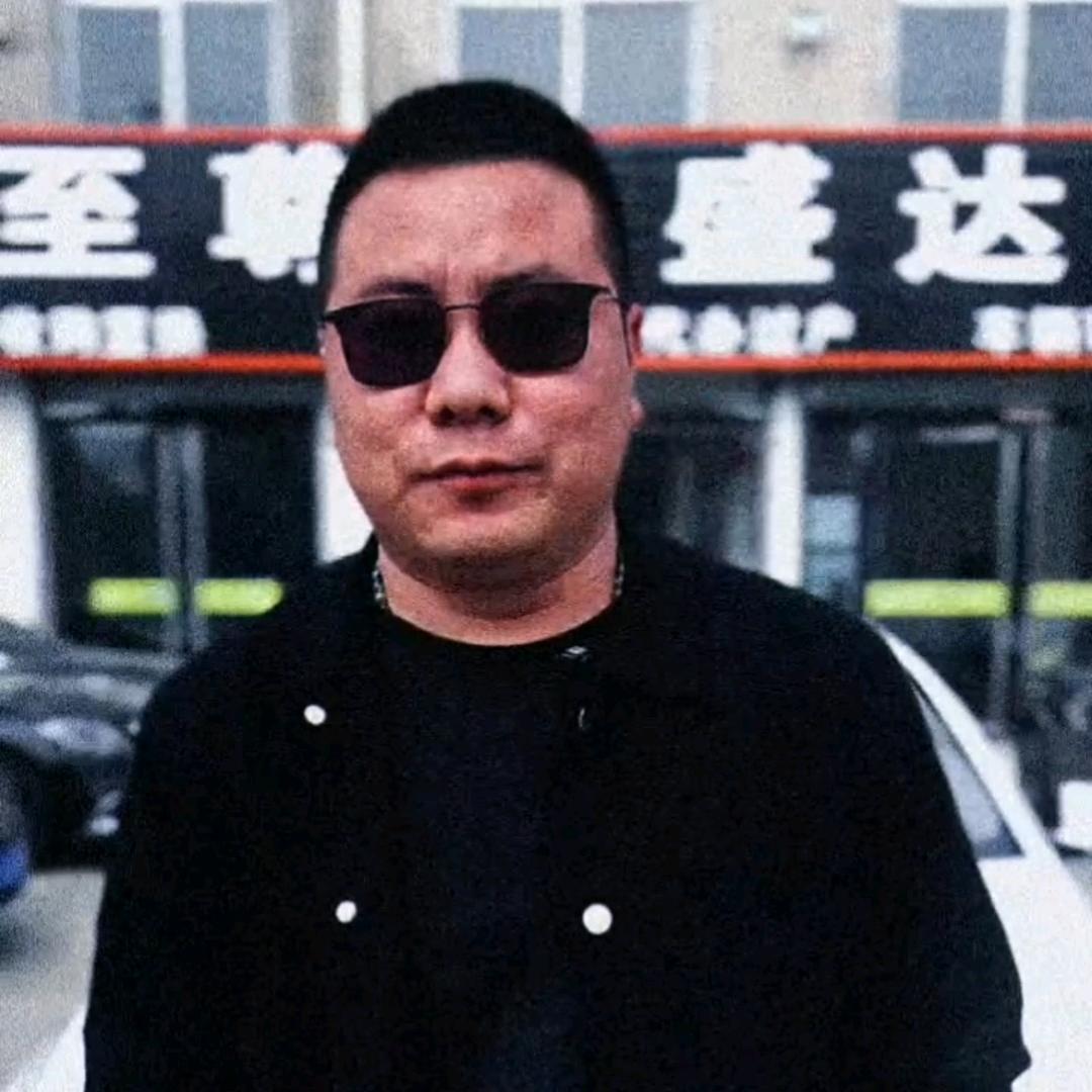 龙盛达名车汇