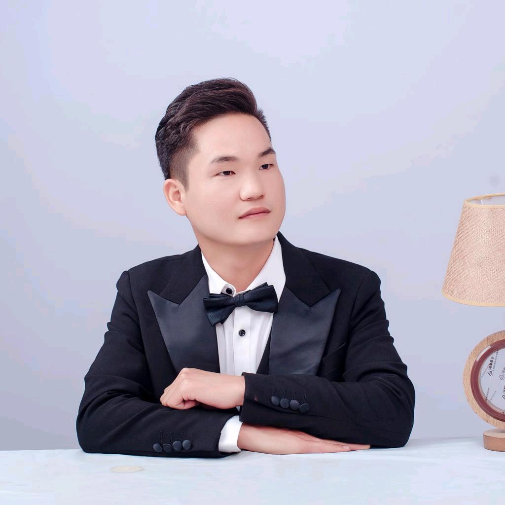 游万九（游三助理）