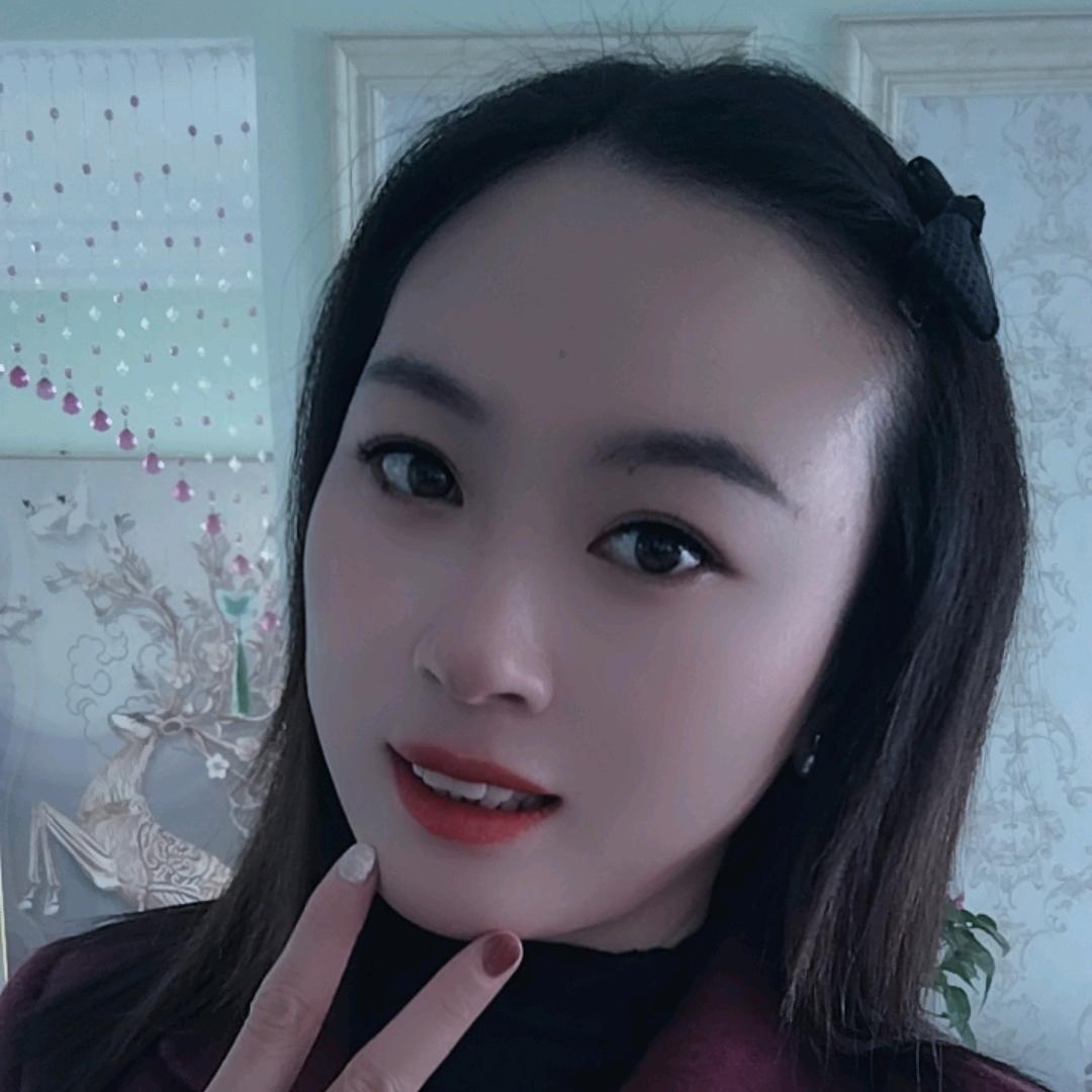 黄菲
