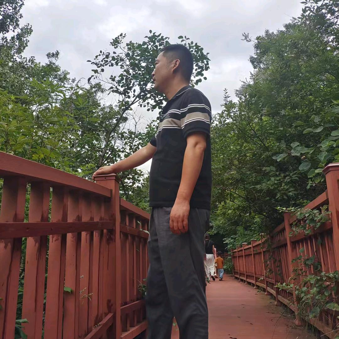 泌阳电动车批发仓-恒驰车行