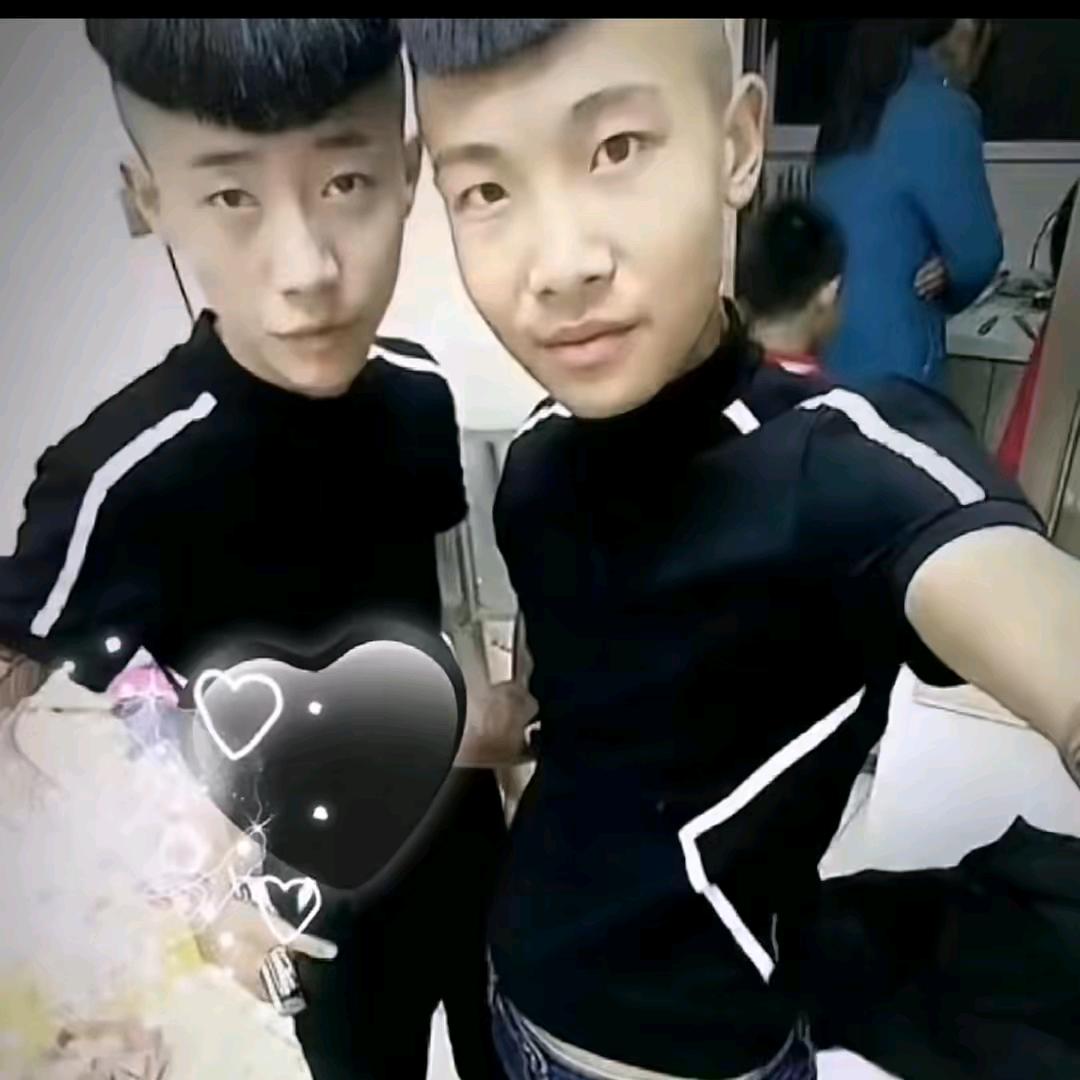 给你一个过肩摔