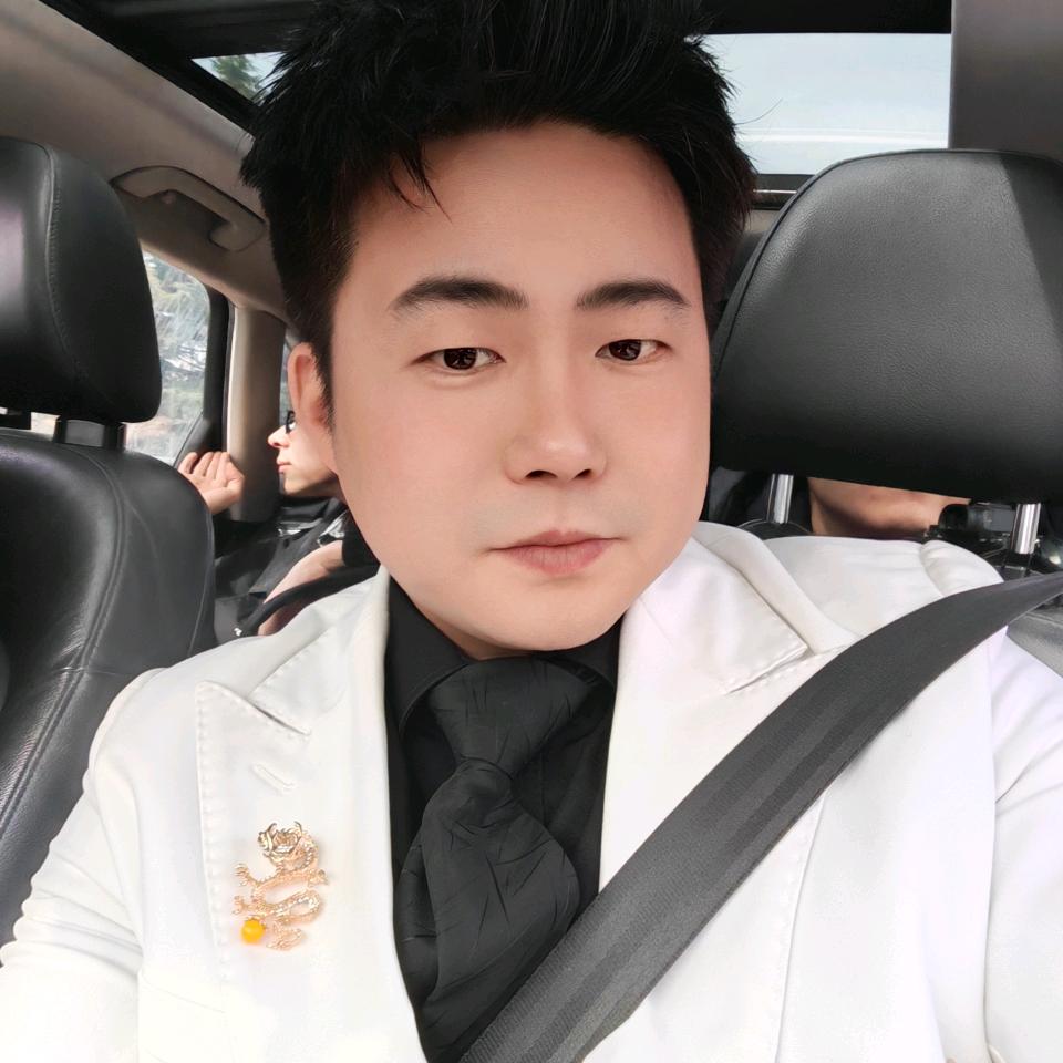 陈兴